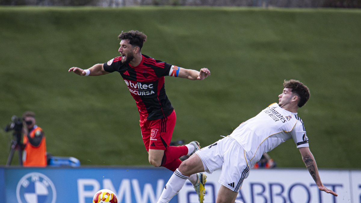 Victoria 'in-extremis' para la Ponferradina.
