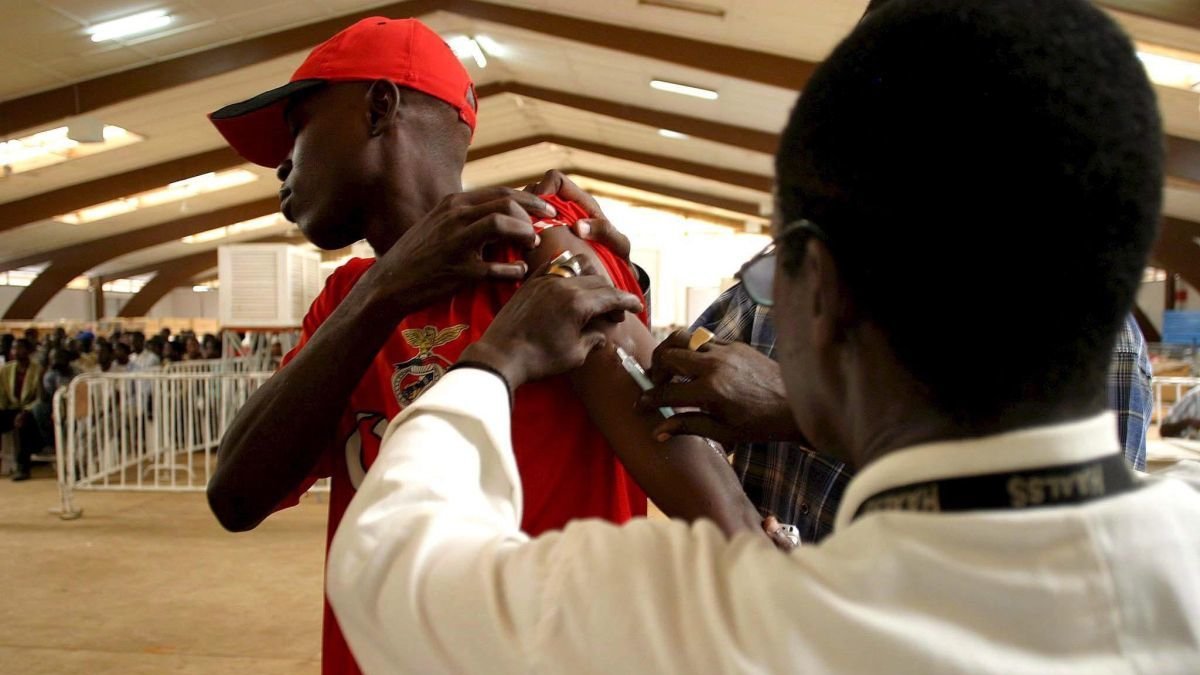 África sufre restricciones de vacunas