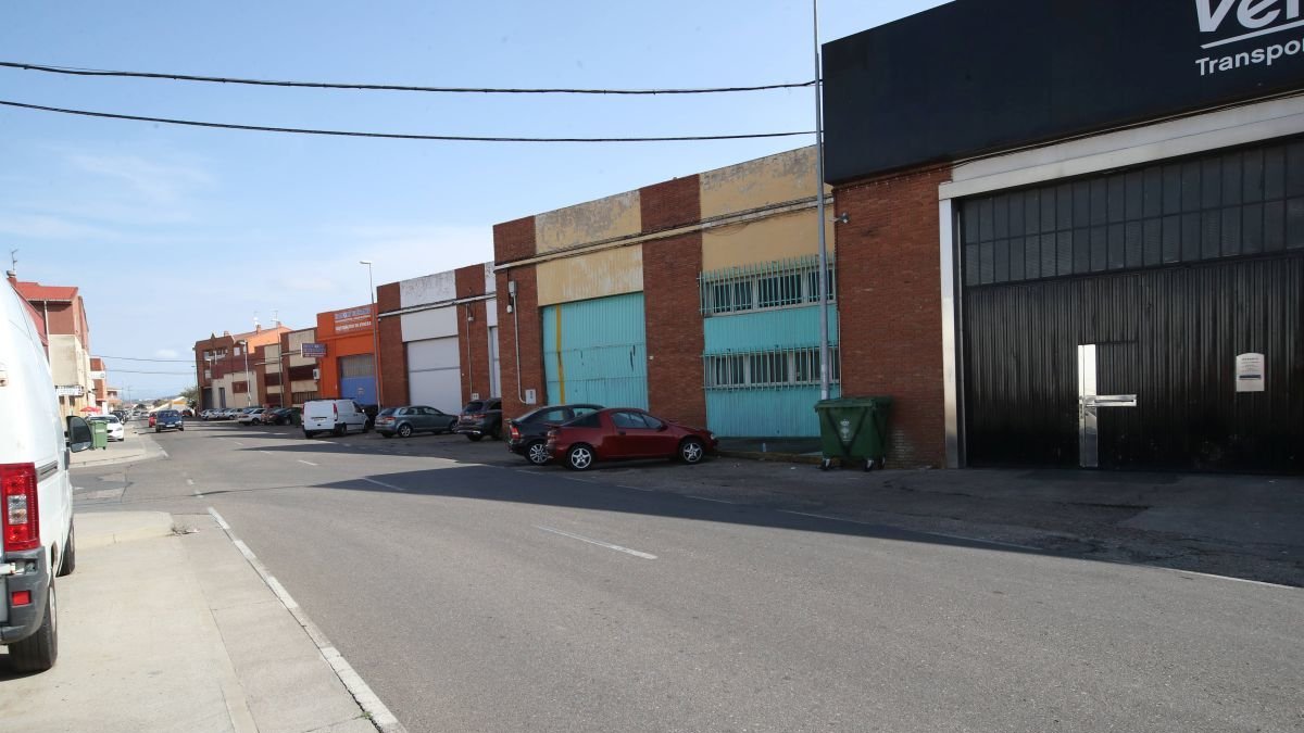 Vista del polígono industrial de Villacedré, donde busca establecerse el almacén.