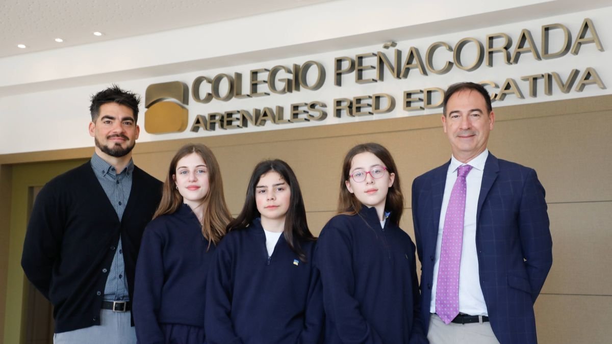 Edgar de la Rubia, Irene Rebollo, Brianda García, Virginia Mota y Carlos Burgueño.