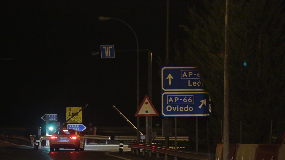 Tramo de acceso a los ramales de entrada a la autopista. ARCHIVO