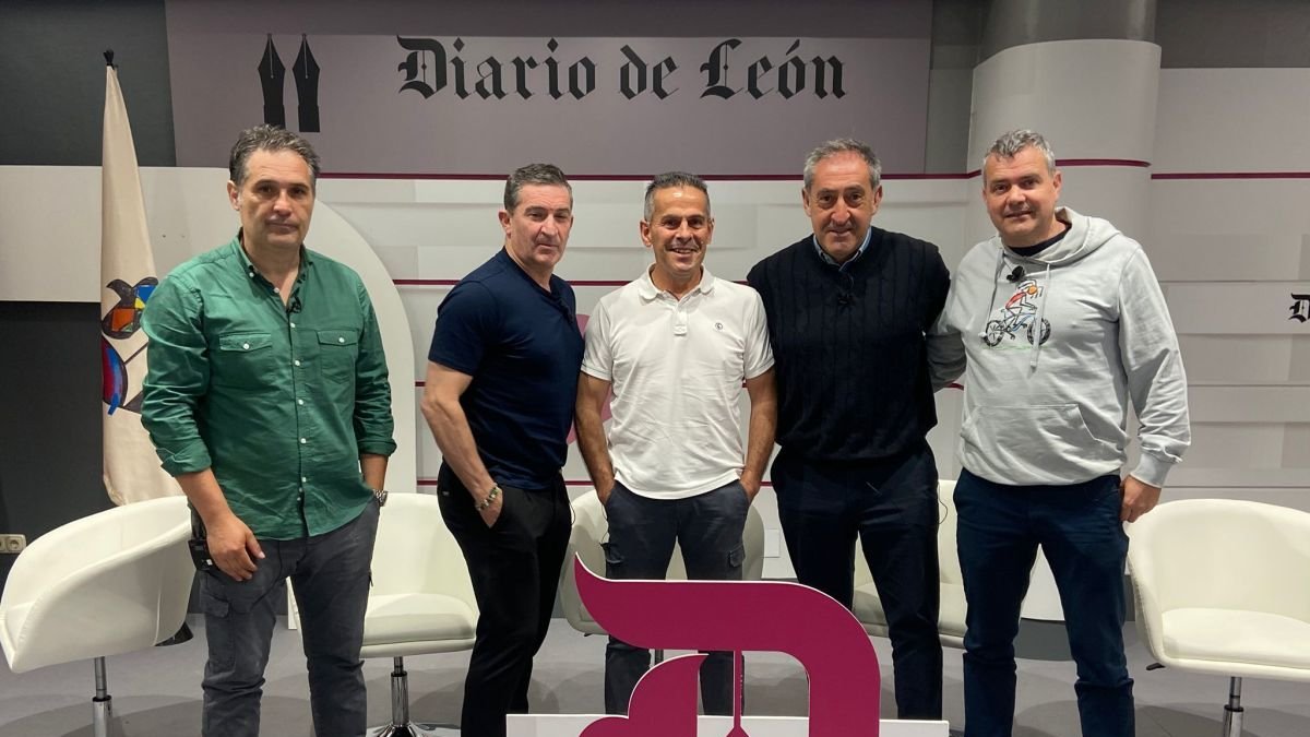 Óscar Díez, José Antonio Pérez, Ángel Fraguas, Juan Simón y Raúl Castro.