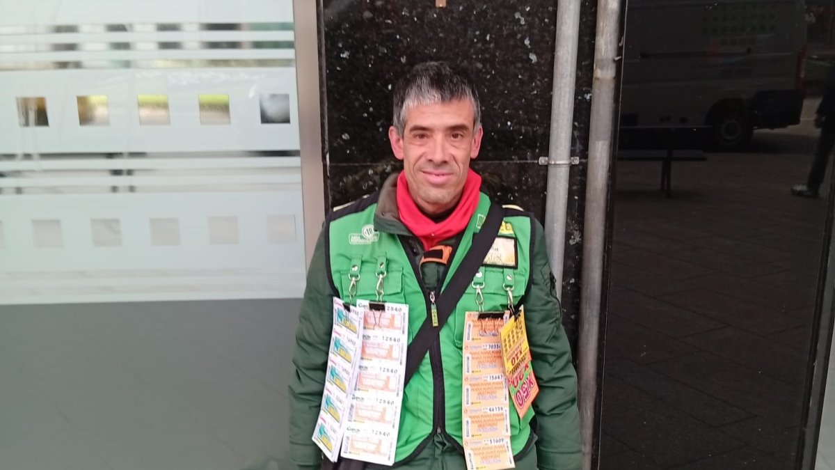 Blas García Martínez vendió el boleto premiado.