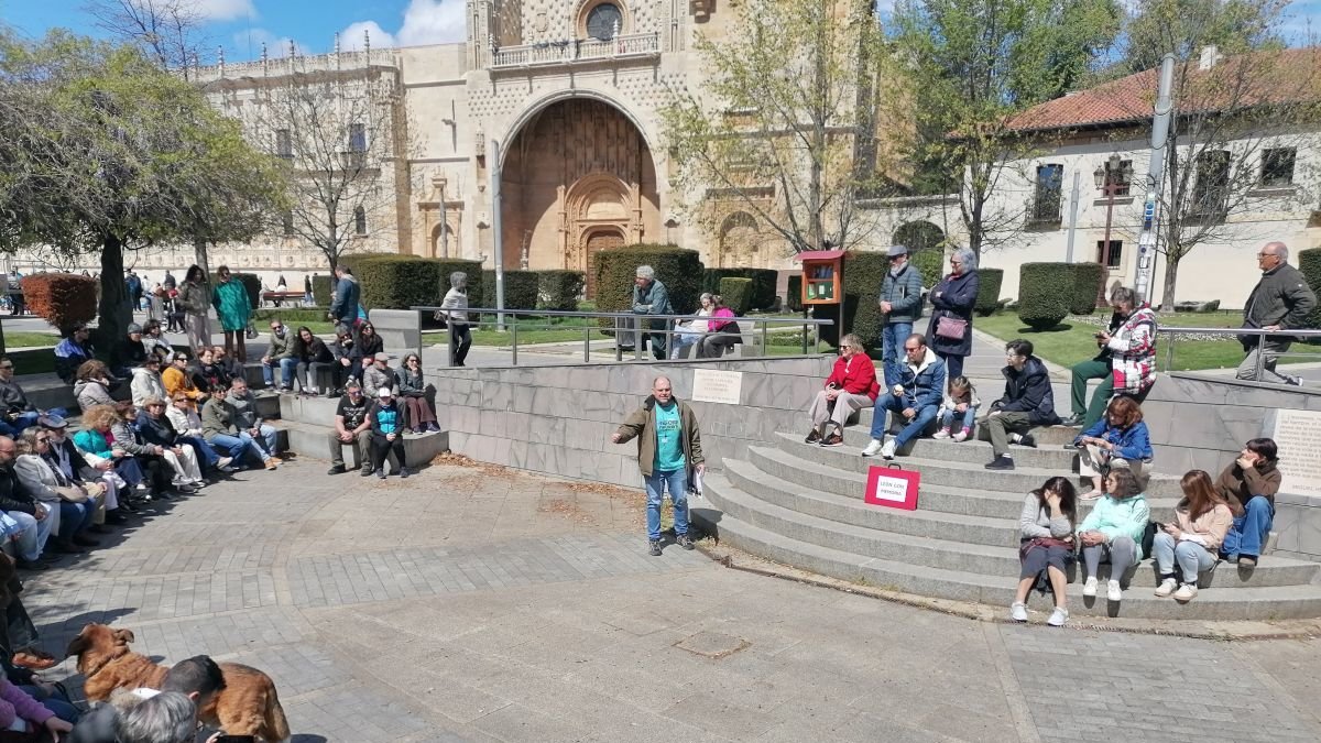 Raúl Fuente desgrana detalles durante la última parada en el Ágora de San Marcos.