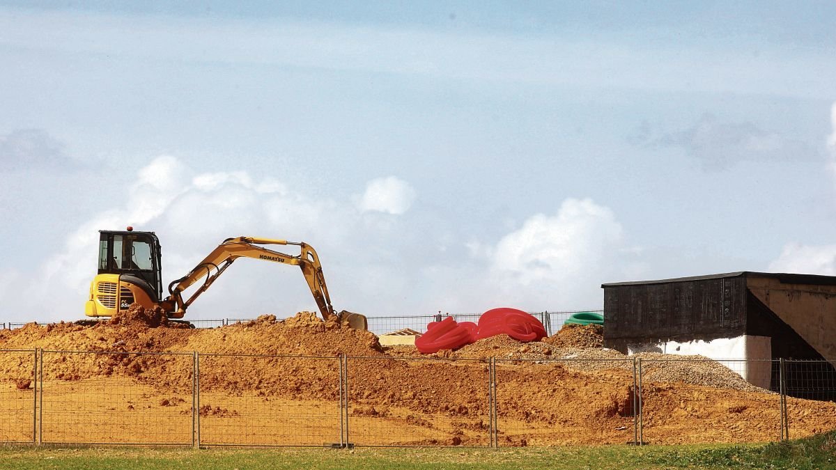 Estado actual de las obras en Lancia para la construcción del Centro de Interpretación del yacimiento arqueológico