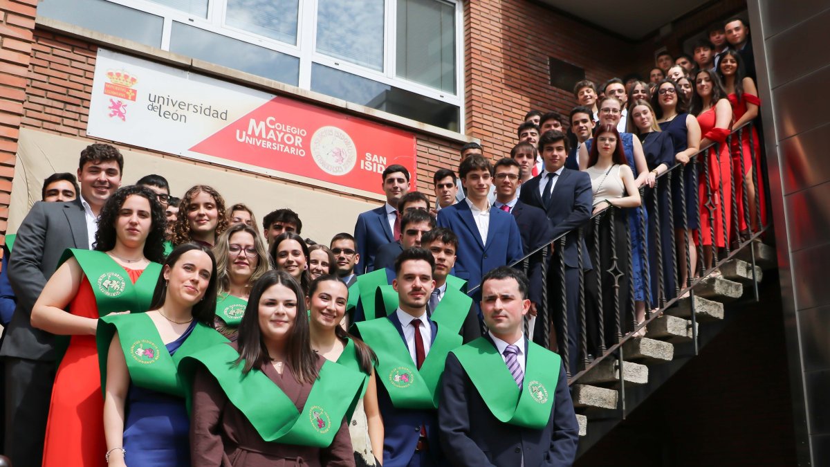 Miembros del Colegio Mayor San Isidoro de León.