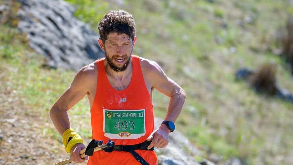 Manuel Merillas, en plena acción en la media maratón.