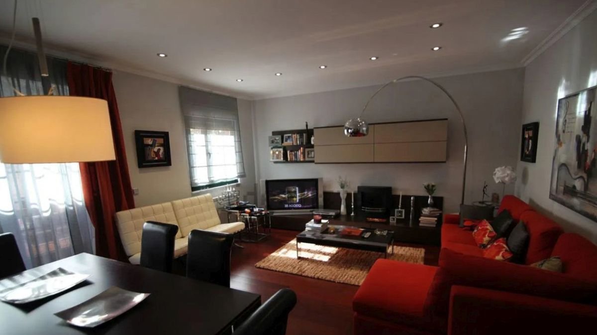 Este inmueble de Sahagún se vende por 200.000 euros.