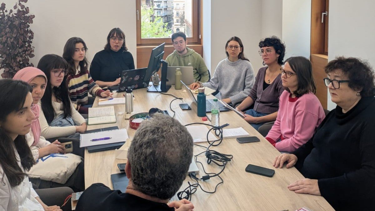 Equipo de Communikite de la Usal durante una reunión.