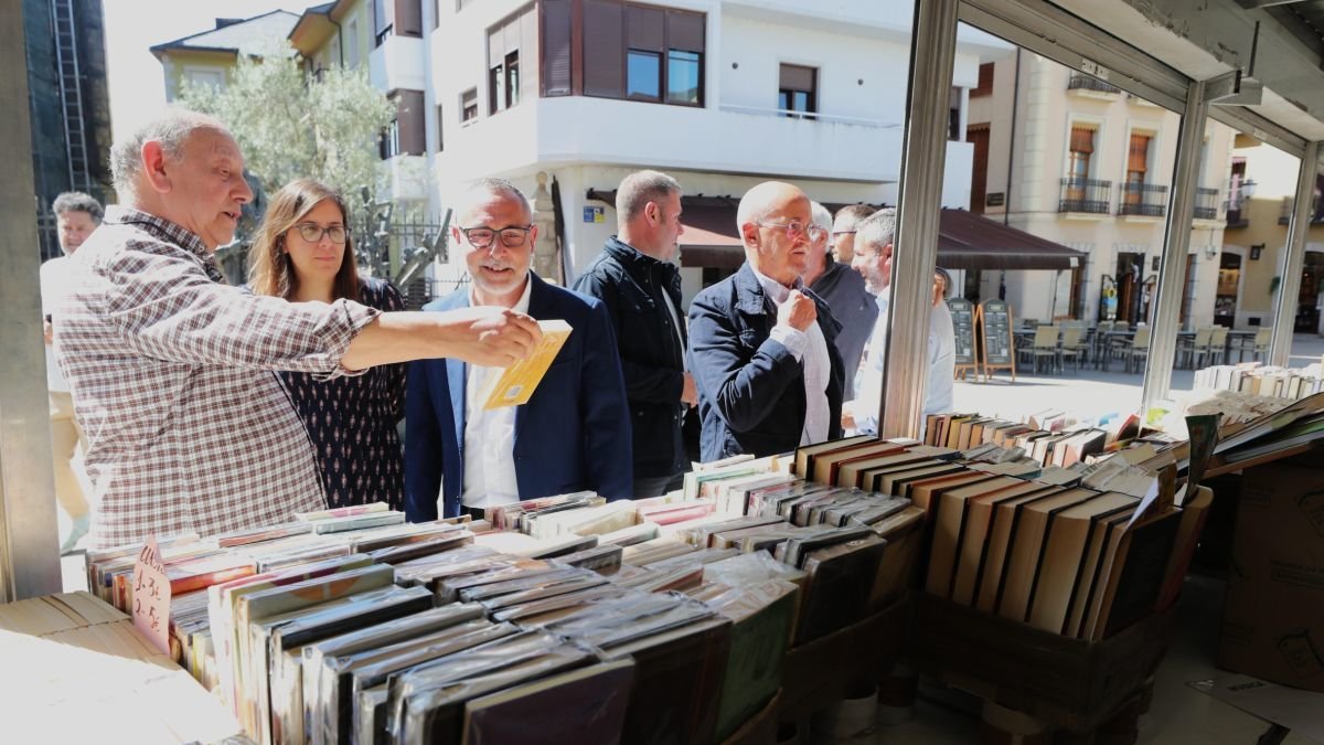 Inauguración de la Feria del Libro Antiguo y de Ocasión.