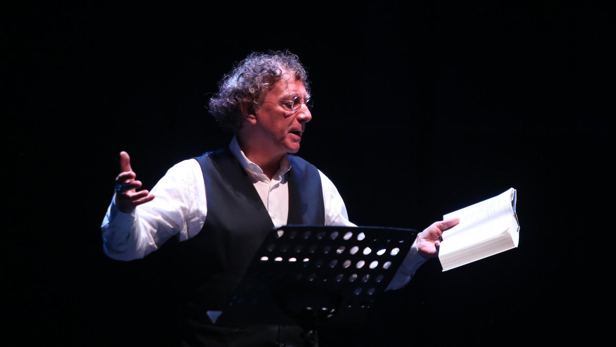 Mestre en un homenaje a Gamoneda en el Festival Ñ de Madrid.