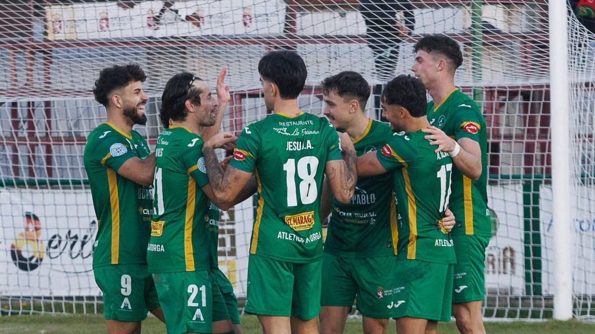 El Atlético Astorga se juega la salvación en Orense.