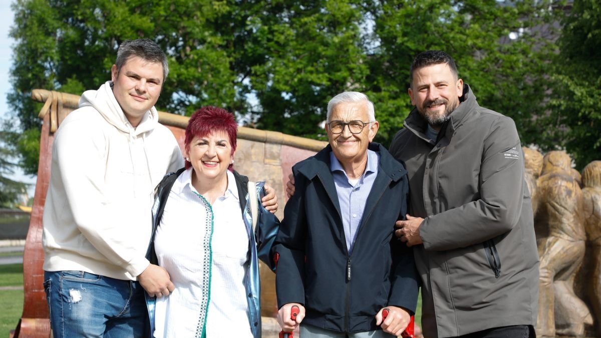 Jairo Herrero, Camino Lorenzana, José Manuel Fernández y Rubén López se conocen tras las votaciones en Instagram.