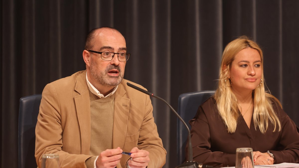 Morala y Rivas en el Consejo celebrado esta mañana en la Casa de Cultura de Ponferrada