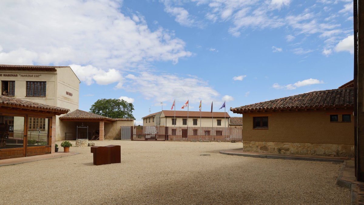 Panorámica del Espacio Cultural y Museo de la Industria Harinera de Castilla y León. DL