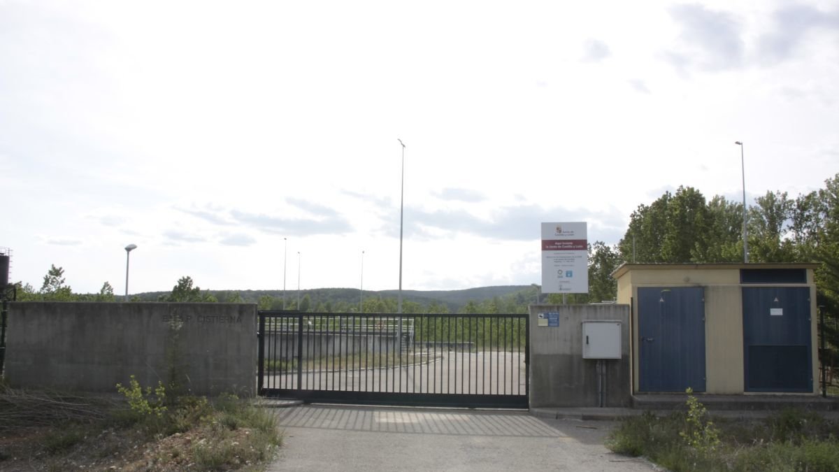 Instalaciones de la estación depuradora de Cistierna (EDAR).