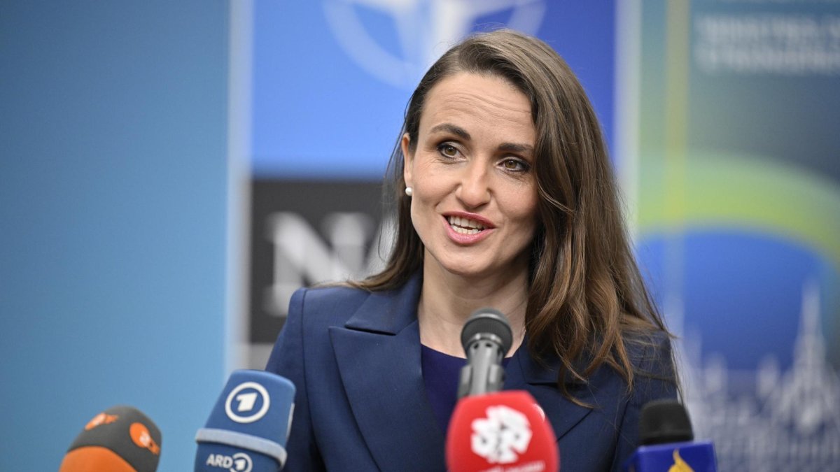 La ministra de Exteriores de Rumanía, Oana Toiu