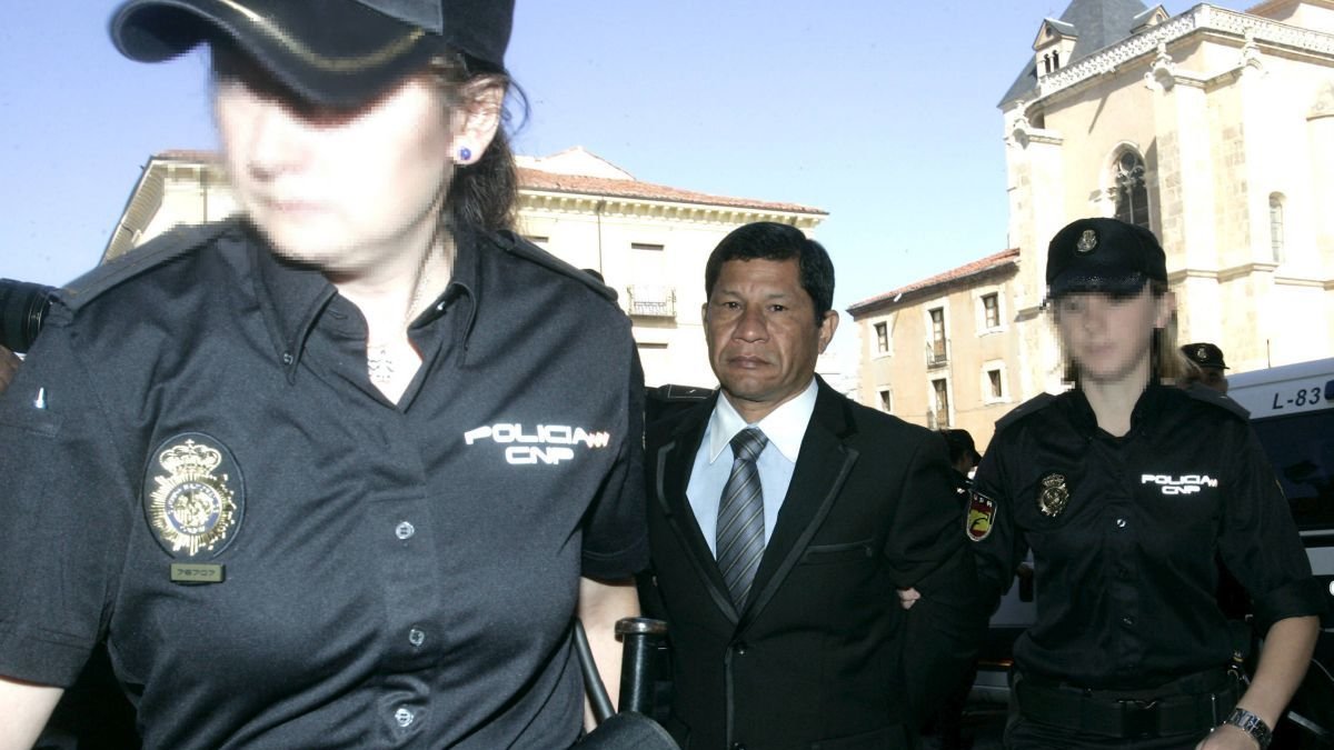 Tello, a su llegada al juicio en la Audiencia Provincial.