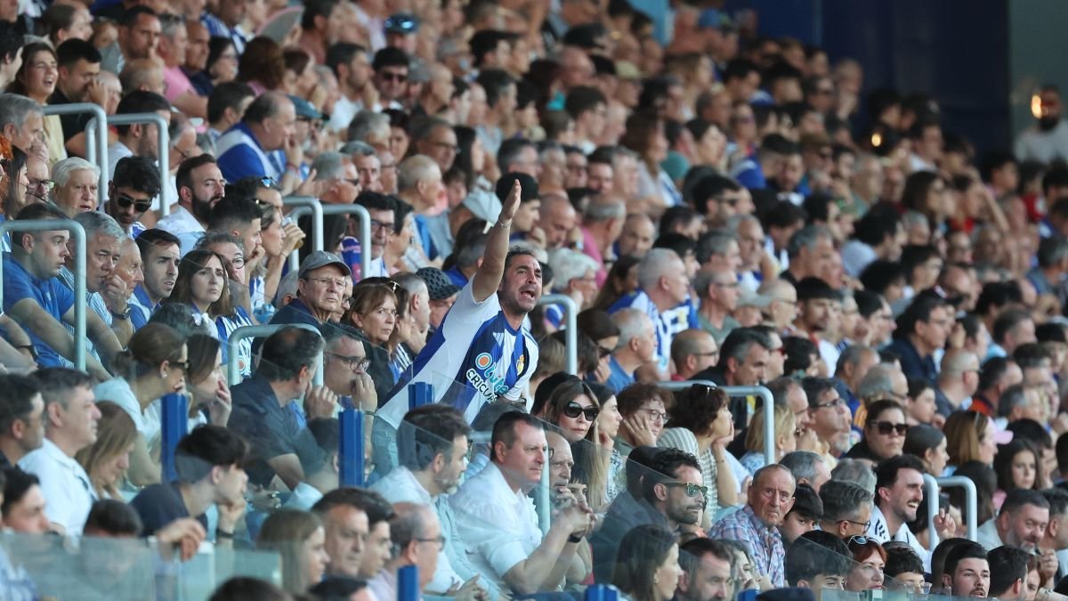 A pesar del reducido aforo, habrá una buena representación berciana en las gradas.