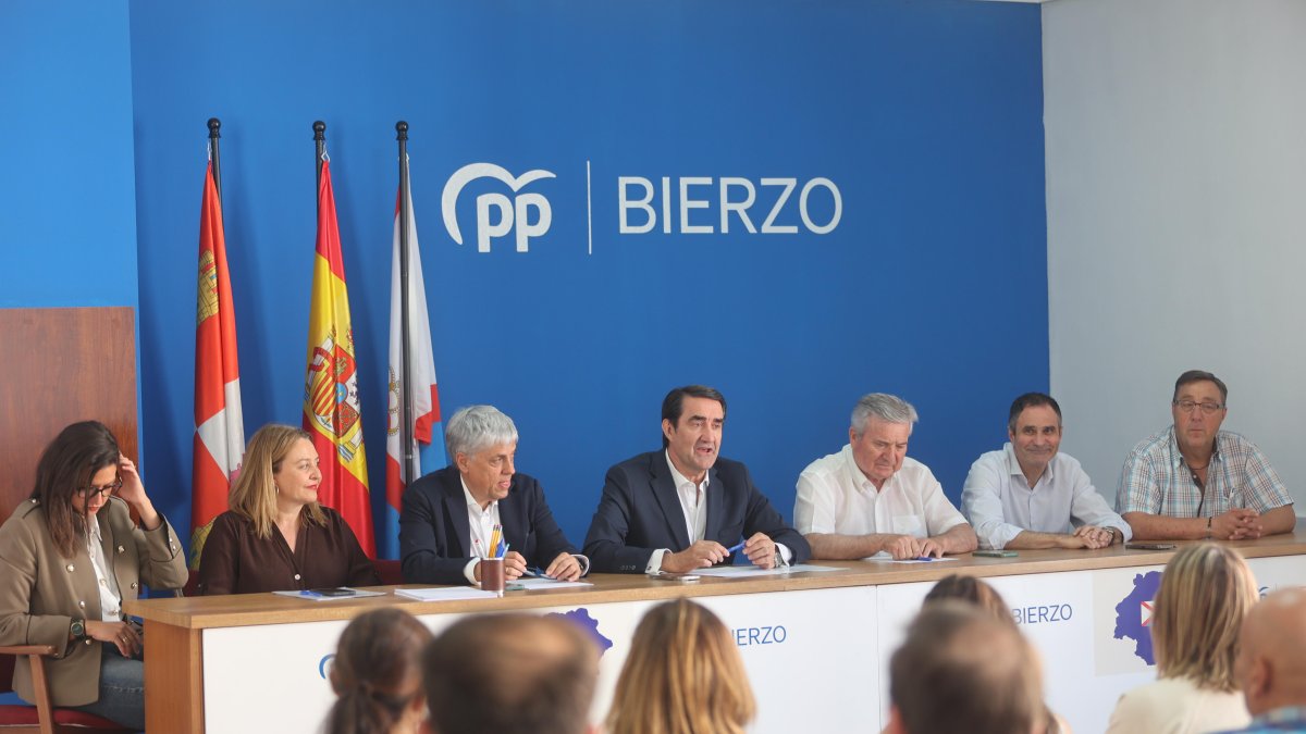 Reunión de los populares en Ponferrada