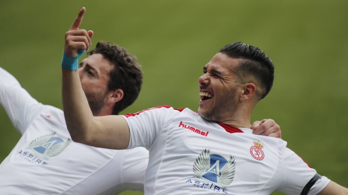 Emi Buendía celebra un gol en su etapa en la Cultural.