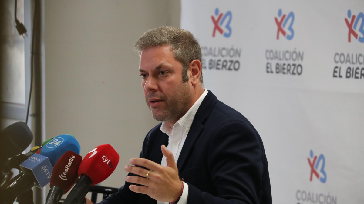 Iván Alonso.