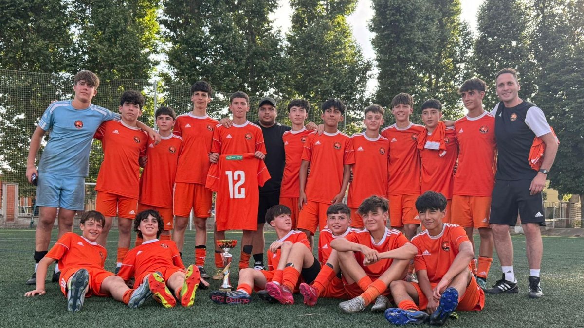 Formación del equipo del Parquesol de Valladolid, campeón de la edición anterior.