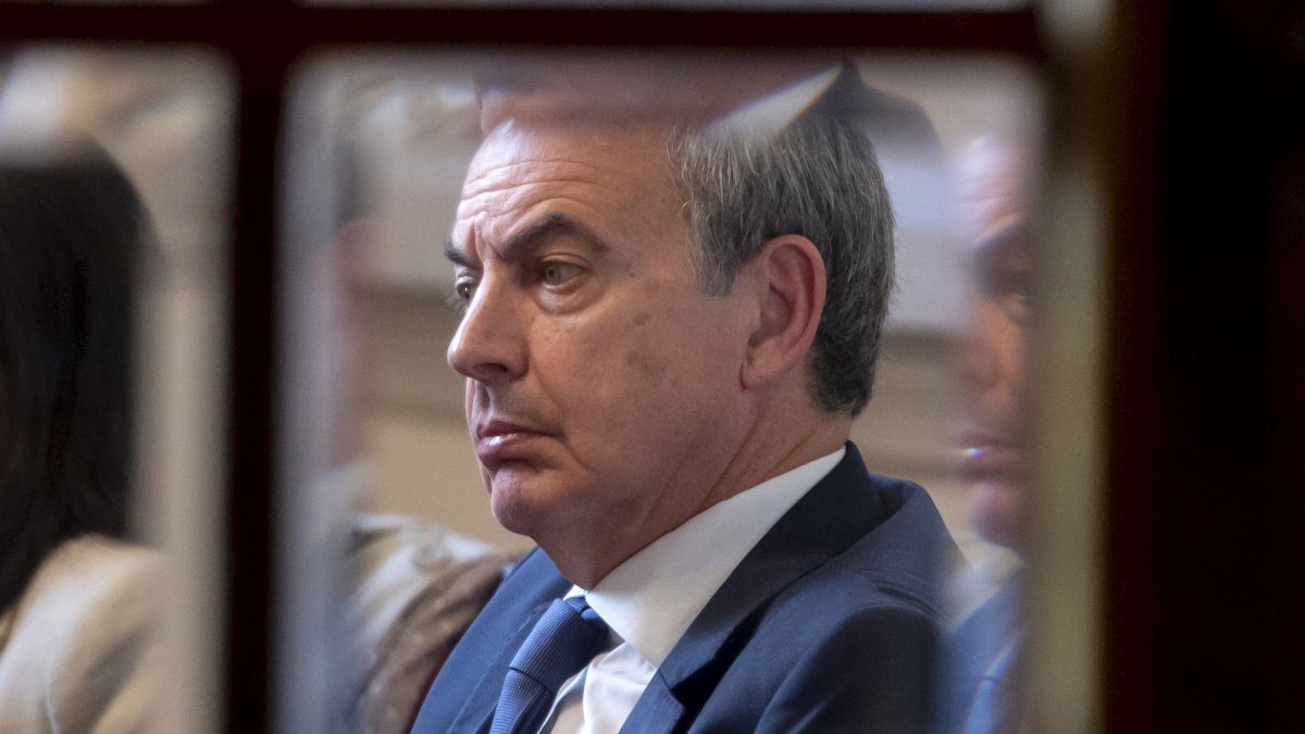 El Gobierno espera que Zapatero dé una explicación "razonable" ante el juez  sobre el origen de sus joyas