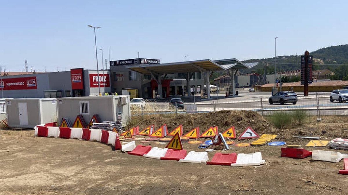 Estado de las obras de construcción de la rotonda de La Granja