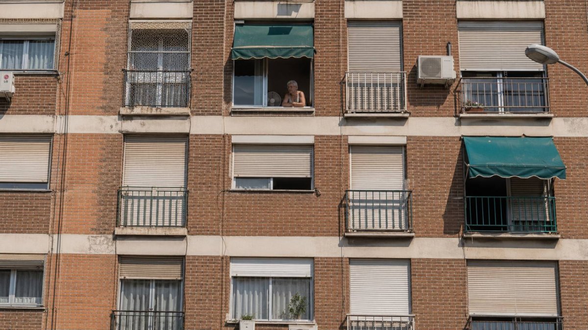 Muchos edificios construidos antes de las actuales exigencias de eficiencia energética actúan como auténticas