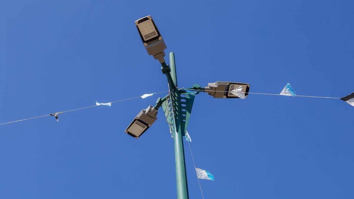 Entre las mejoras de la empresa de las led a coste cero para el Ayuntamiento destacan los sensores de contaminación.