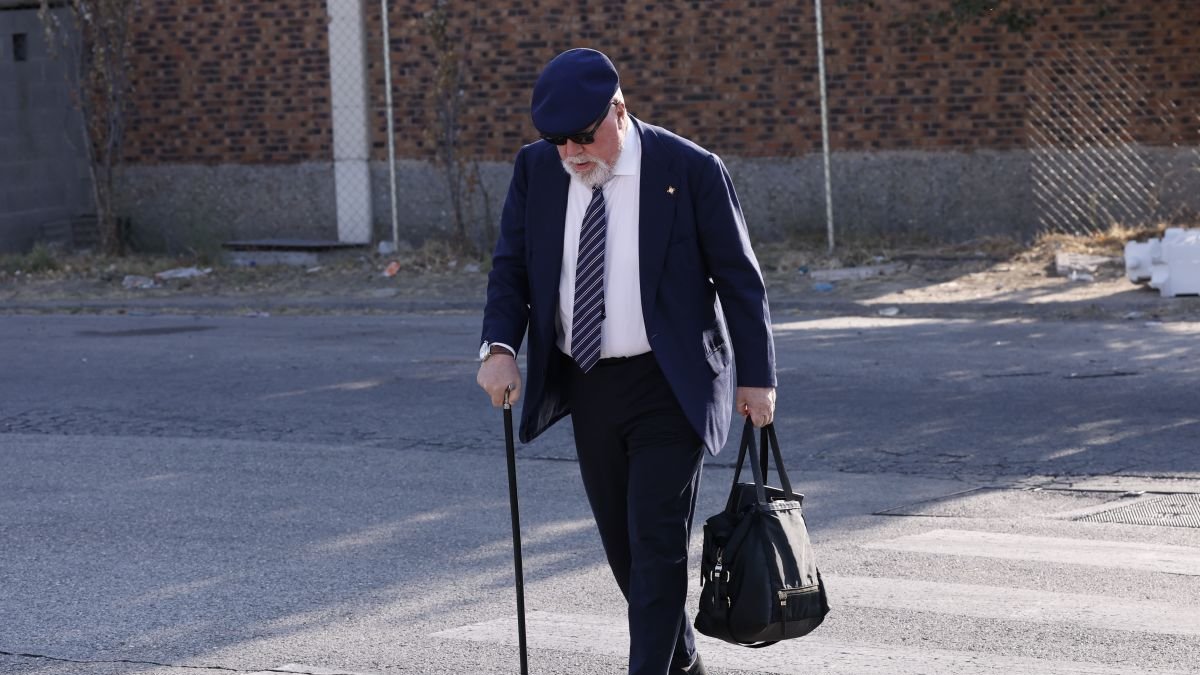 El comisario José Manuel Villarejo, a su llegada a la Audiencia Nacional este martes.