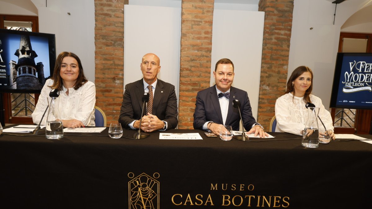 Un momento durante la presentación de la muestra