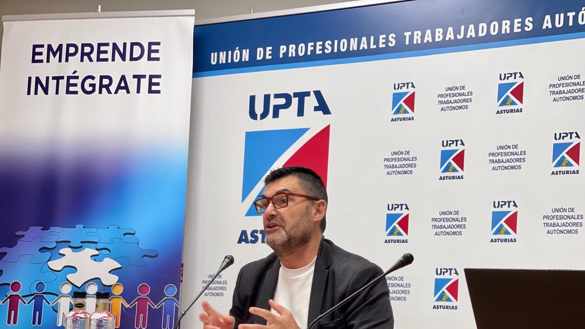 Archivo - El presidente de UPTA, Eduardo Abad.