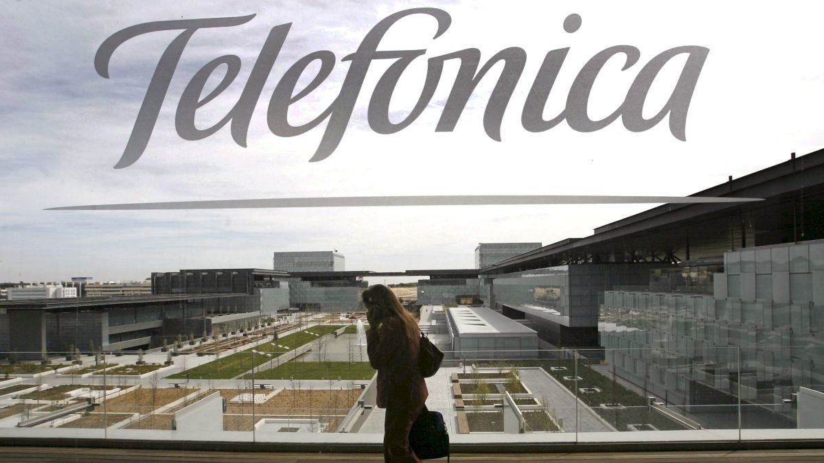 Sede de Telefónica, conocida como el Distrito C de Telefónica, junto a la M-40.