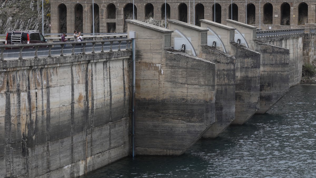 Los embalses del Duero pierden 192 hectómetros cúbicos en una semana y bajan al 48,9%