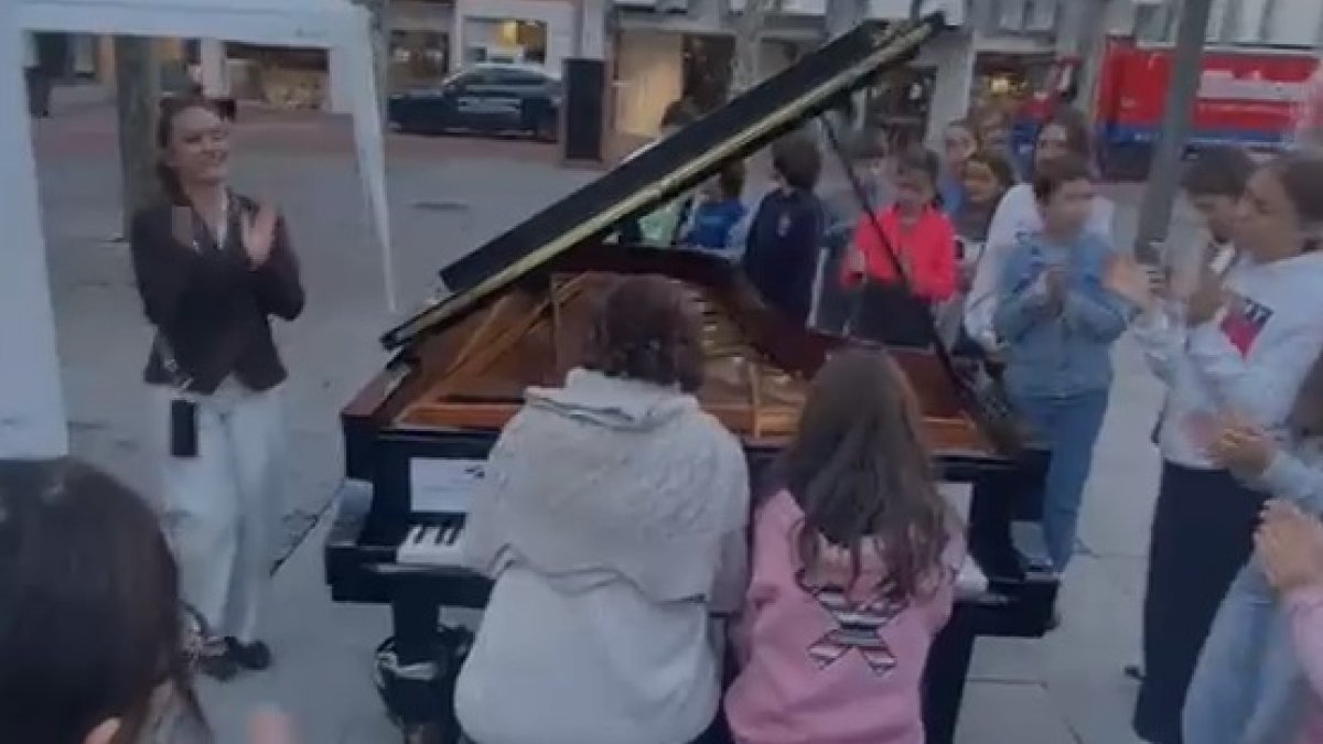 León convierte sus calles en un escenario musical
