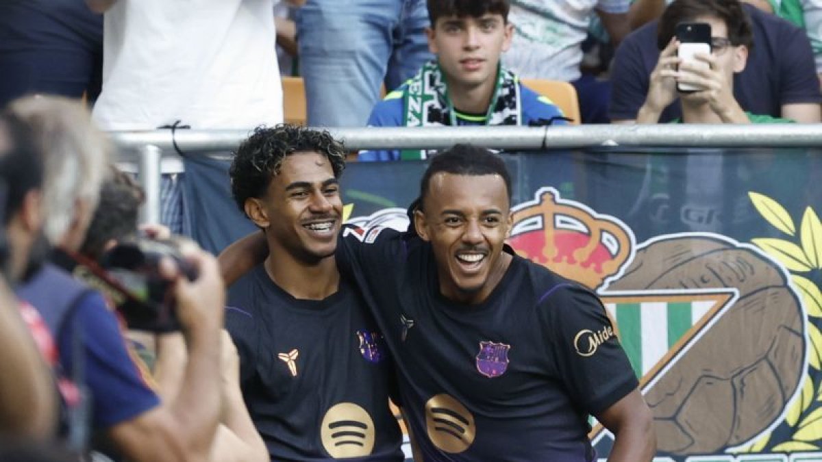 Un orgulloso Betis tampoco frena la marcha triunfal del Barcelona