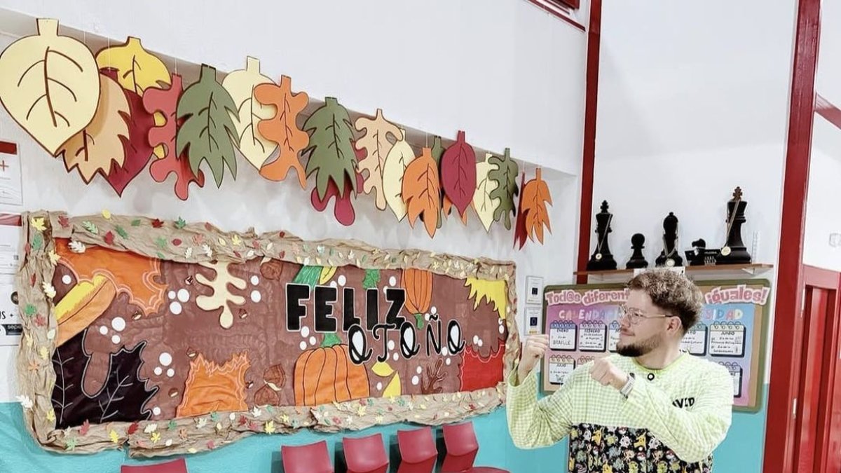 David del Valle en el centro educativo.