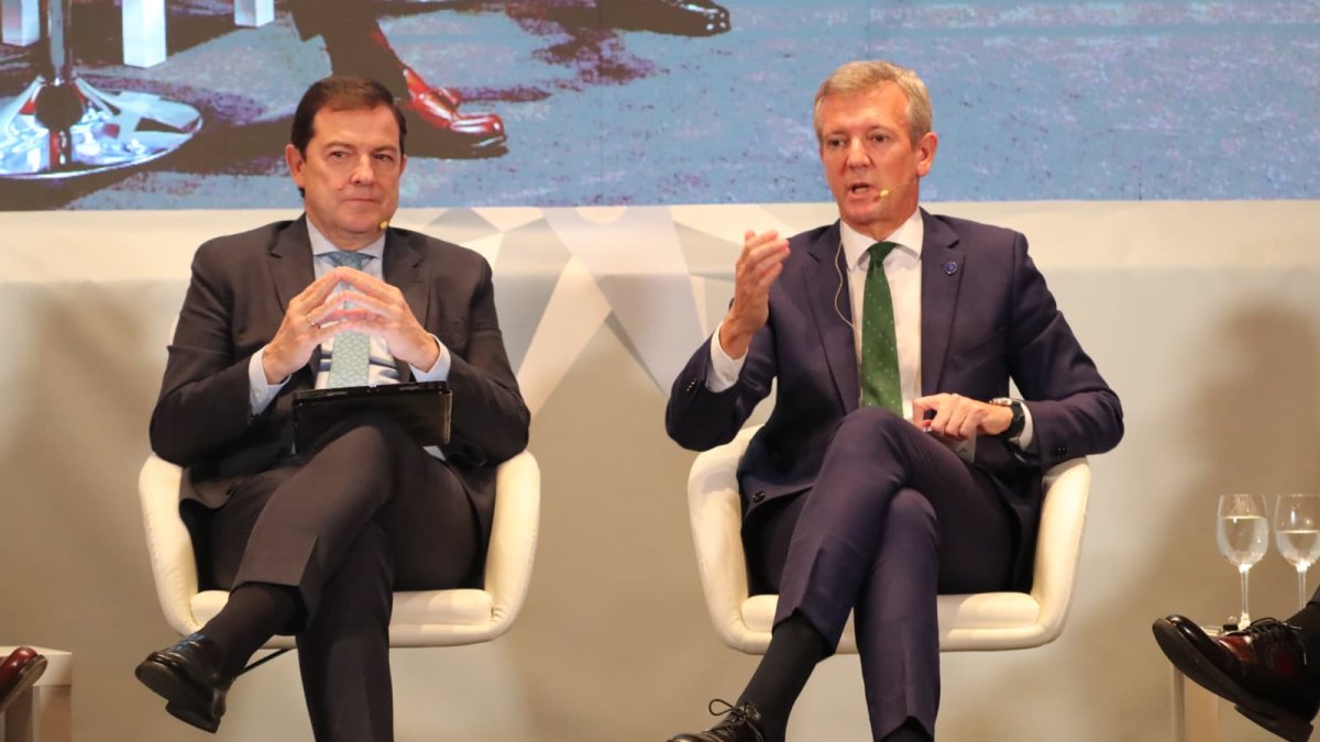 Mañueco y Rueda aseguran que el sistema de pensiones "está garantizado"