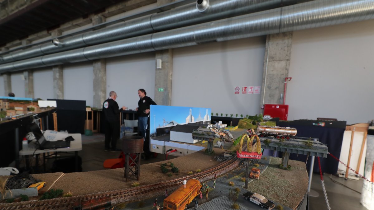 Ponferrada disfruta de más de 240 metros de maquetas ferroviarias