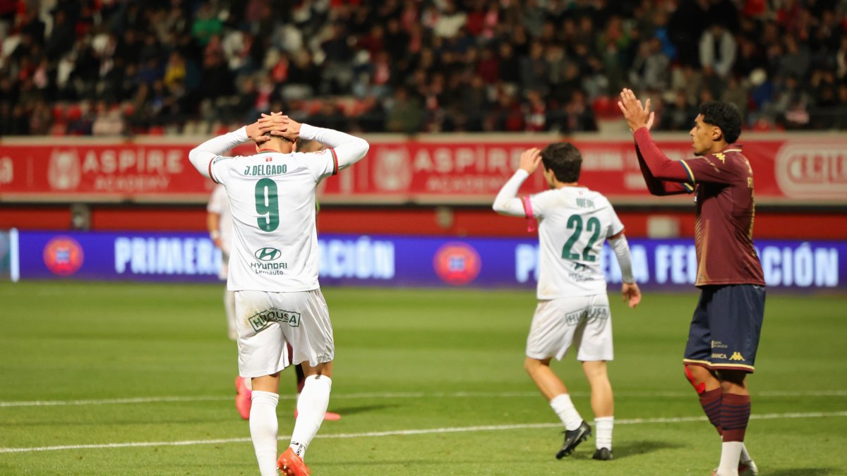 Derrota de la Cultural Leonesa que deja a Jandro muy tocado