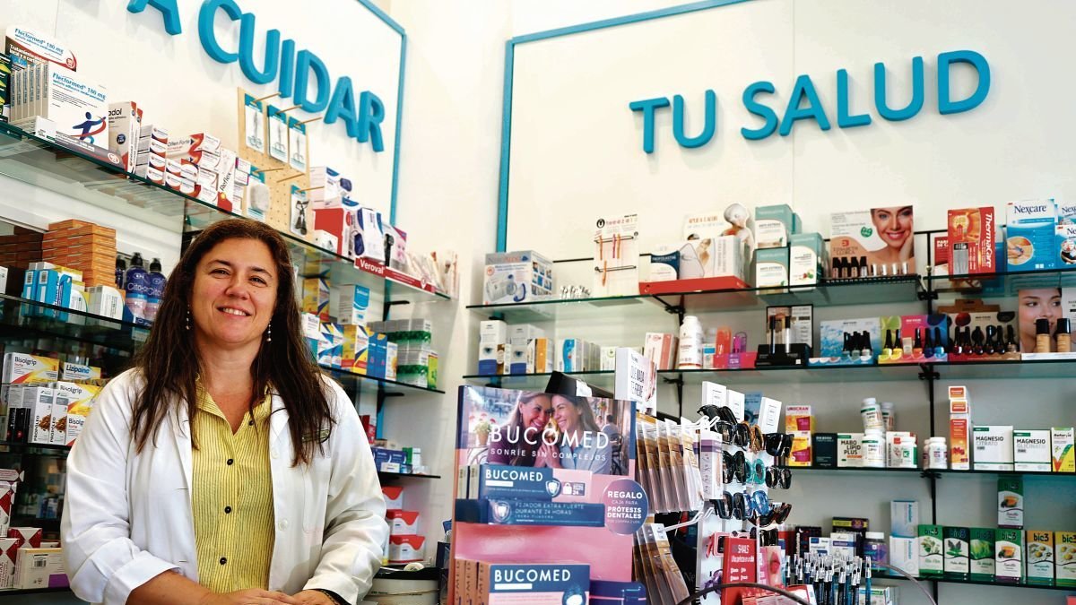 Nuria Seco, farmacéutica rural: «Con los mayores se aprende más que en los libros»