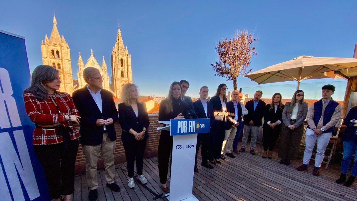 Ester Muñoz sobre Sánchez y la violencia callejera: “Empezamos a sospechar que pueda querer empezar a anticipar lo que puede pasar si pierde el Gobierno”
