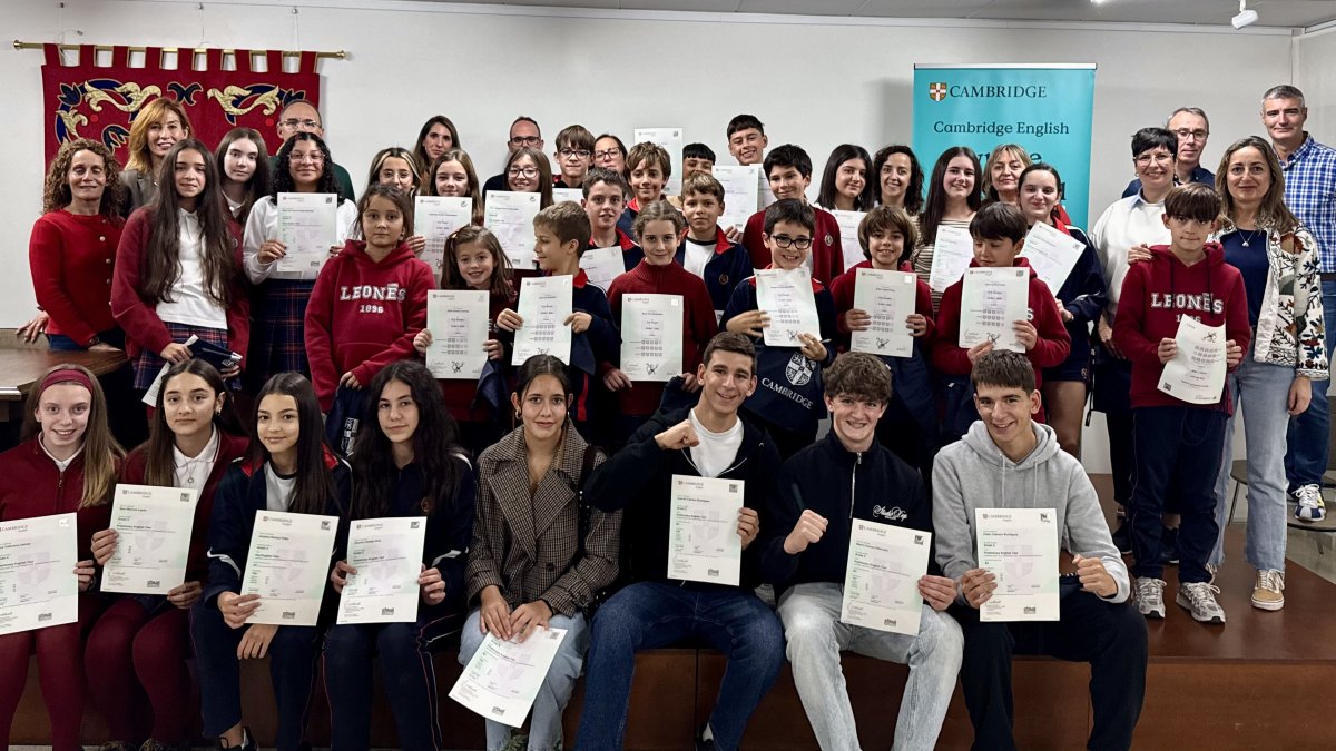 El Colegio Leonés acoge una nueva entrega de diplomas oficiales de la Universidad de Cambridge