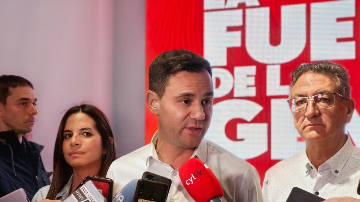 Cendón llama a concentrar el voto en el PSOE “porque es el único dique de contención a la derecha y a la extrema derecha” y le da por ganador en León