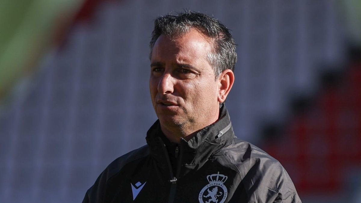 Jandro Castro, entrenador de la Cultural Leonesa: "Queremos ganar todos los partidos"