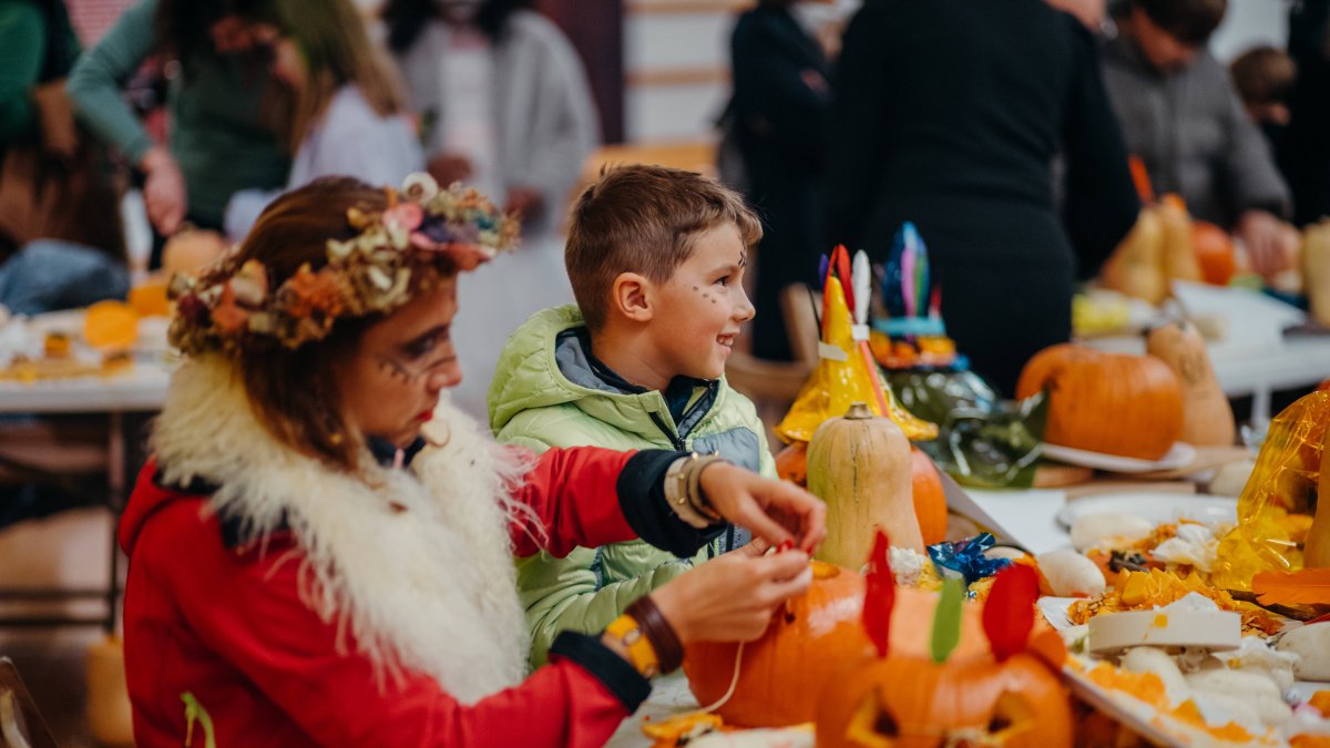 Rioscuro celebra el Samhain con memoria, tradición y música popular