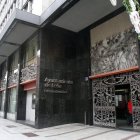 Fachada del Ayuntamiento de León en Ordoño.