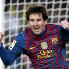 Messi celebra el segundo de sus cuatro goles en el partido ante el Valencia.